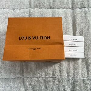 New Louis Vuitton 4 Perfumes and Orange Gift Bag with Blue Handles